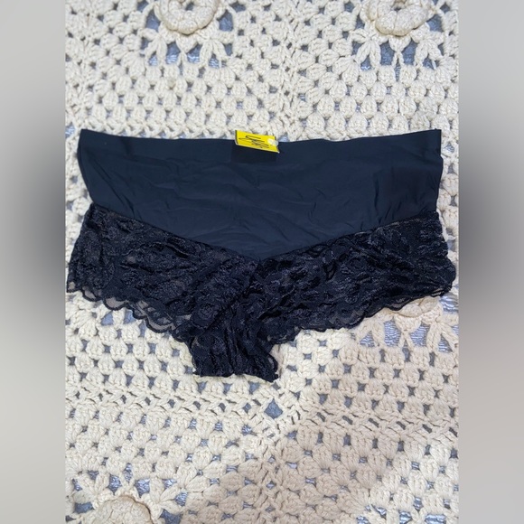 Live J tube top M color black - comes with panties underwear-Showing n photo - Picture 7 of 15